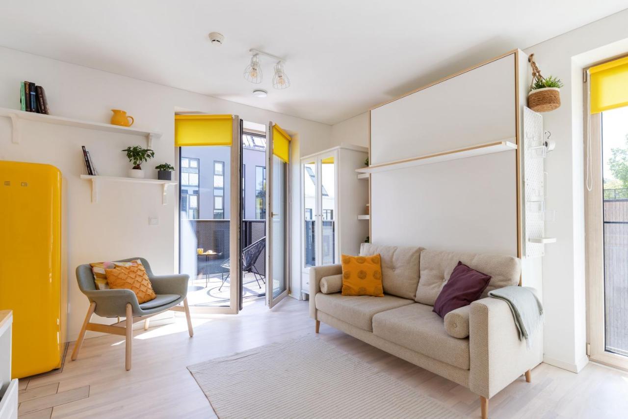 Appartamento Yellow Studio Paupys Vilnius Esterno foto